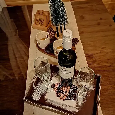 Casa de Férias Planinska Kuca Mir *